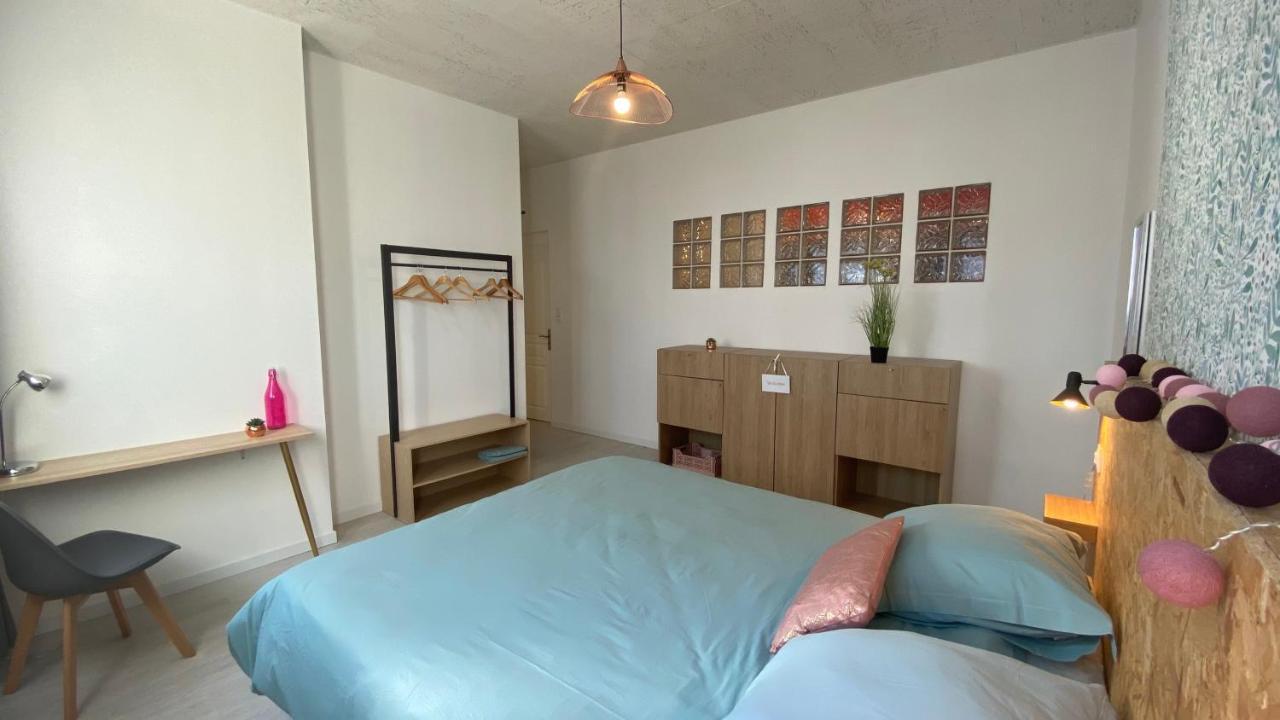 La Maison D'Angelique - Colocation Hoteliere A 150M Gare Tgv- Grande Cuisine Equipee & Salon - Fibre - Netflix Niort Exteriér fotografie