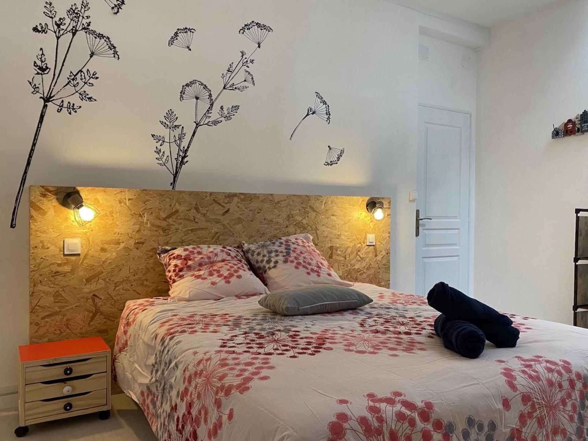 La Maison D'Angelique - Colocation Hoteliere A 150M Gare Tgv- Grande Cuisine Equipee & Salon - Fibre - Netflix Niort Exteriér fotografie