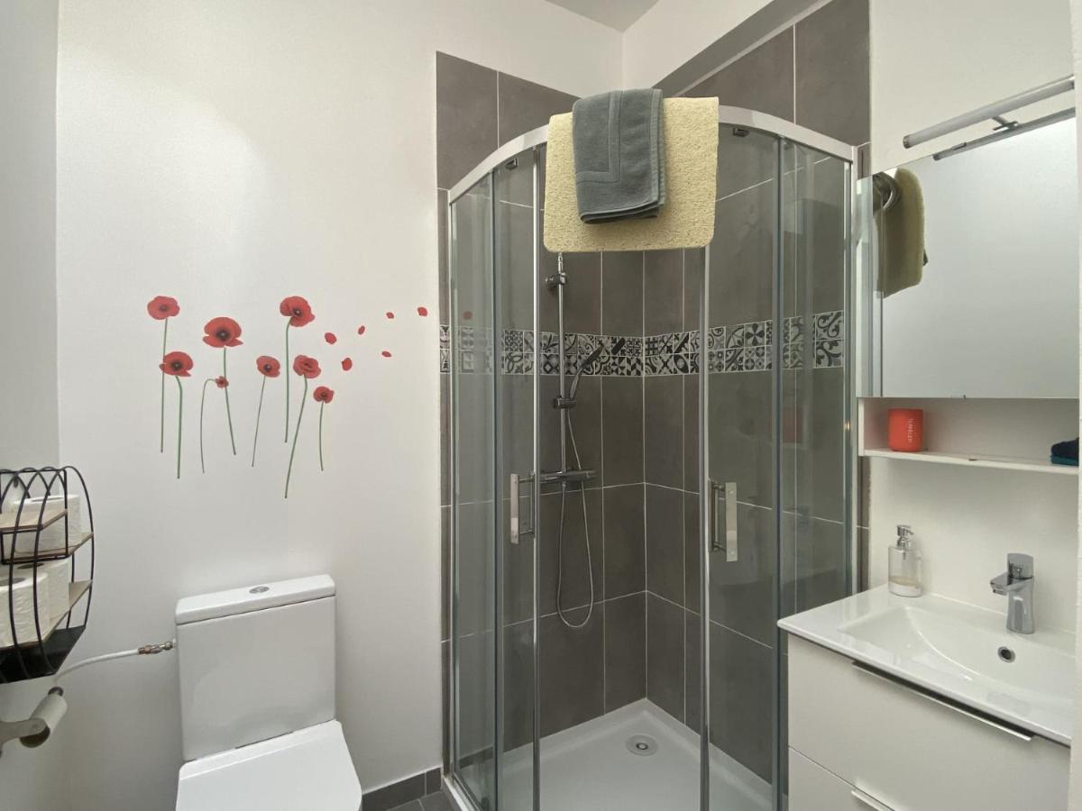 La Maison D'Angelique - Colocation Hoteliere A 150M Gare Tgv- Grande Cuisine Equipee & Salon - Fibre - Netflix Niort Exteriér fotografie