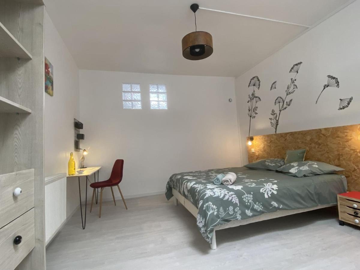 La Maison D'Angelique - Colocation Hoteliere A 150M Gare Tgv- Grande Cuisine Equipee & Salon - Fibre - Netflix Niort Exteriér fotografie