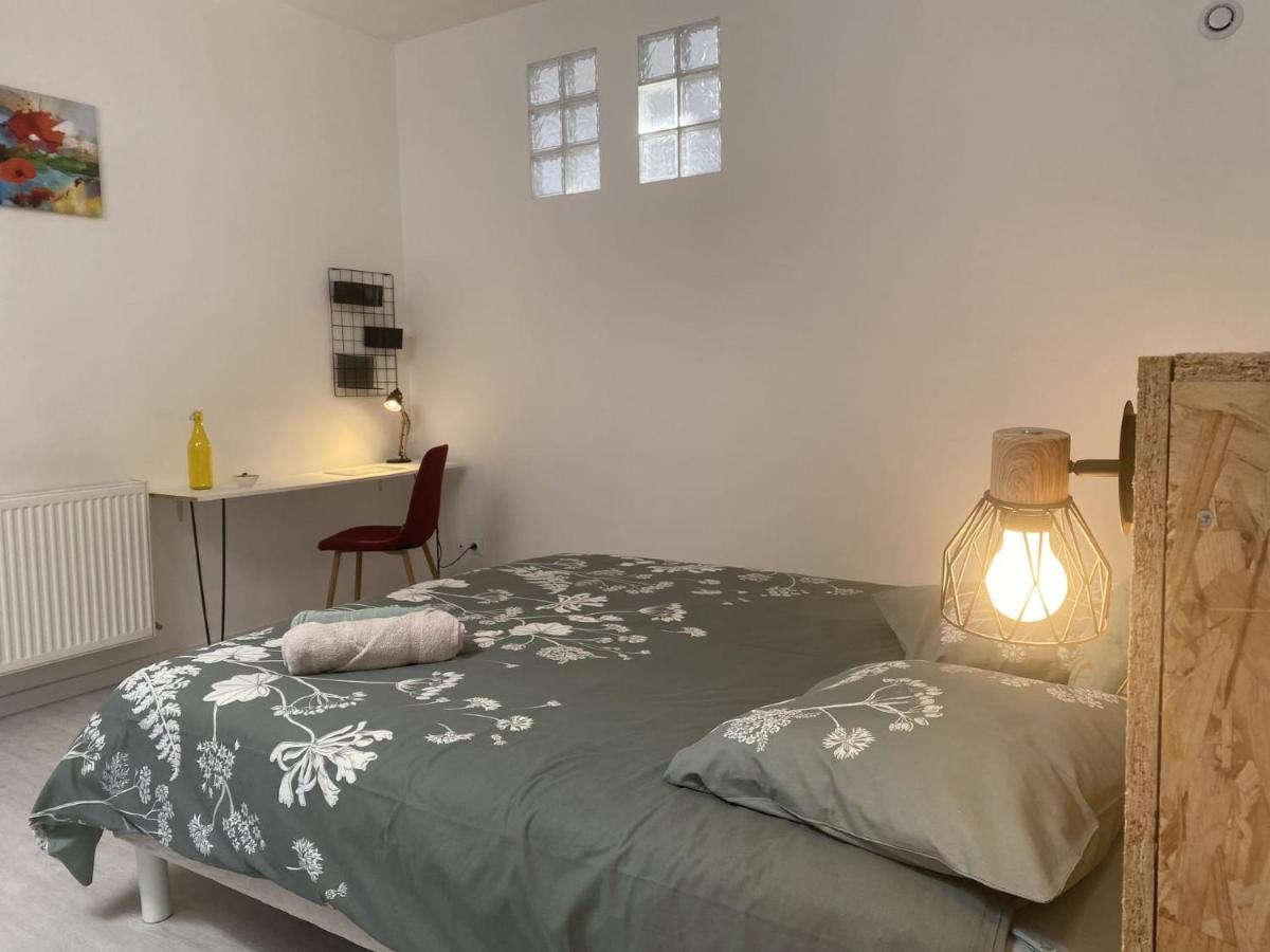 La Maison D'Angelique - Colocation Hoteliere A 150M Gare Tgv- Grande Cuisine Equipee & Salon - Fibre - Netflix Niort Exteriér fotografie